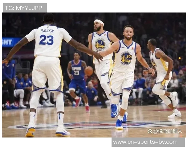 勇士惜败76人赛季战绩下滑至11胜12负胜率跌破五成