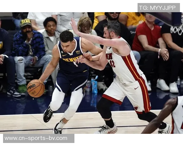 小迈克尔波特状态火热三节狂砍28分6篮板三分球命中率高达80